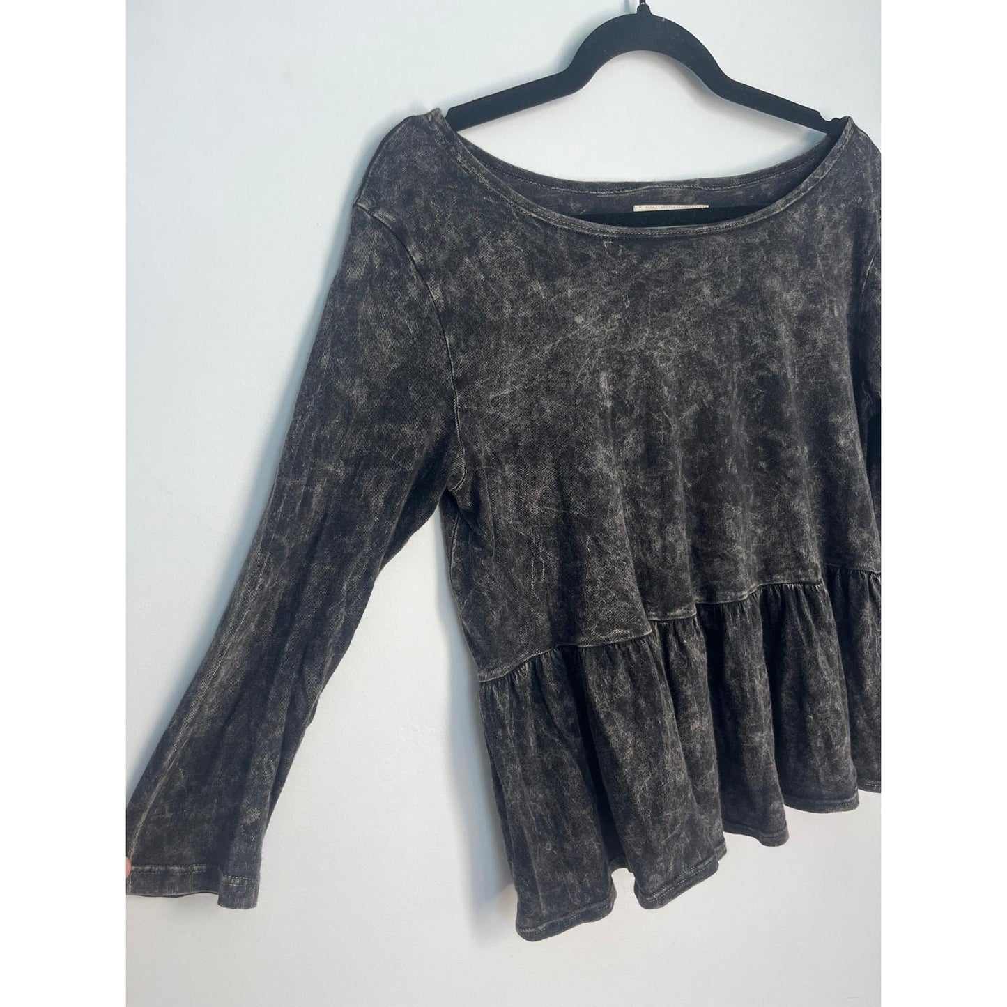 We The Free Project Social T Peplum Top Women XS Black Acid Wash Long Sleeve