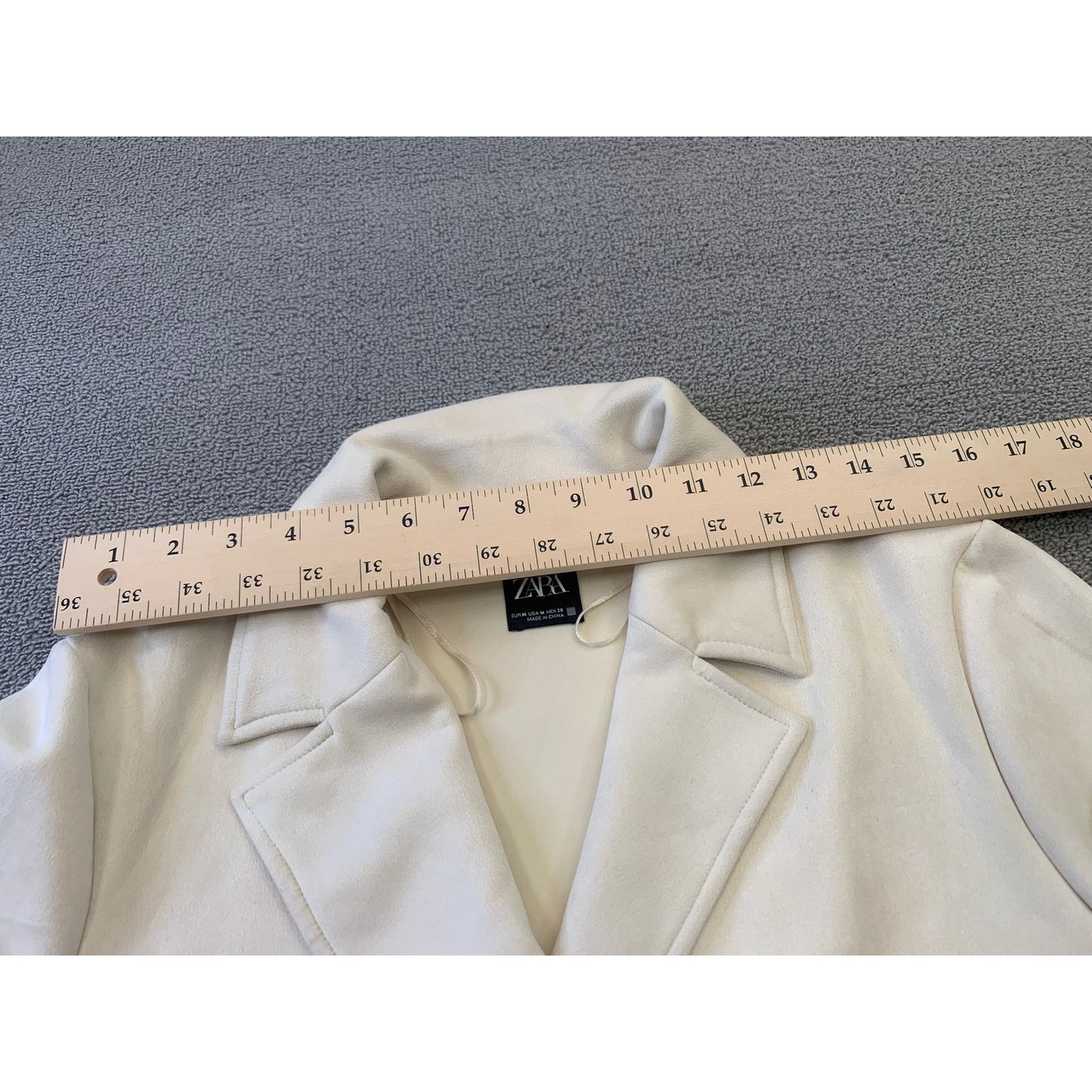 ZARA Women's Medium Cream White Long lapel Coat