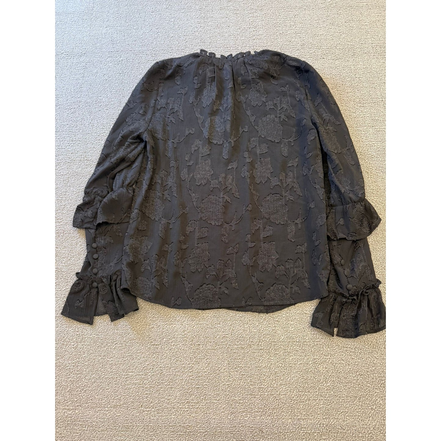 BB Dakota Women Extra Small Black Floral Ruffle Sleeve Blouse