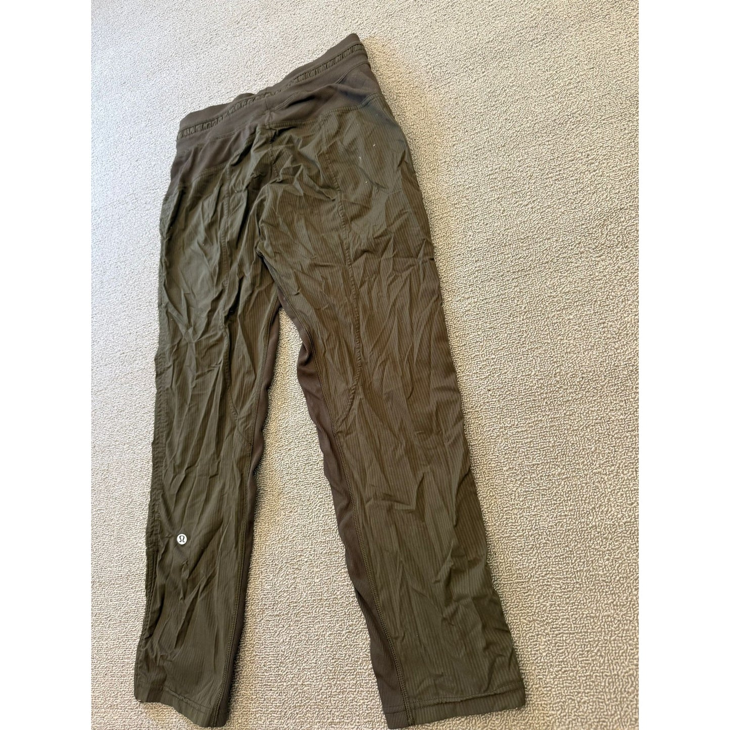 Lululemon Womens 4 Olive Green Dance Studio Crop Pants