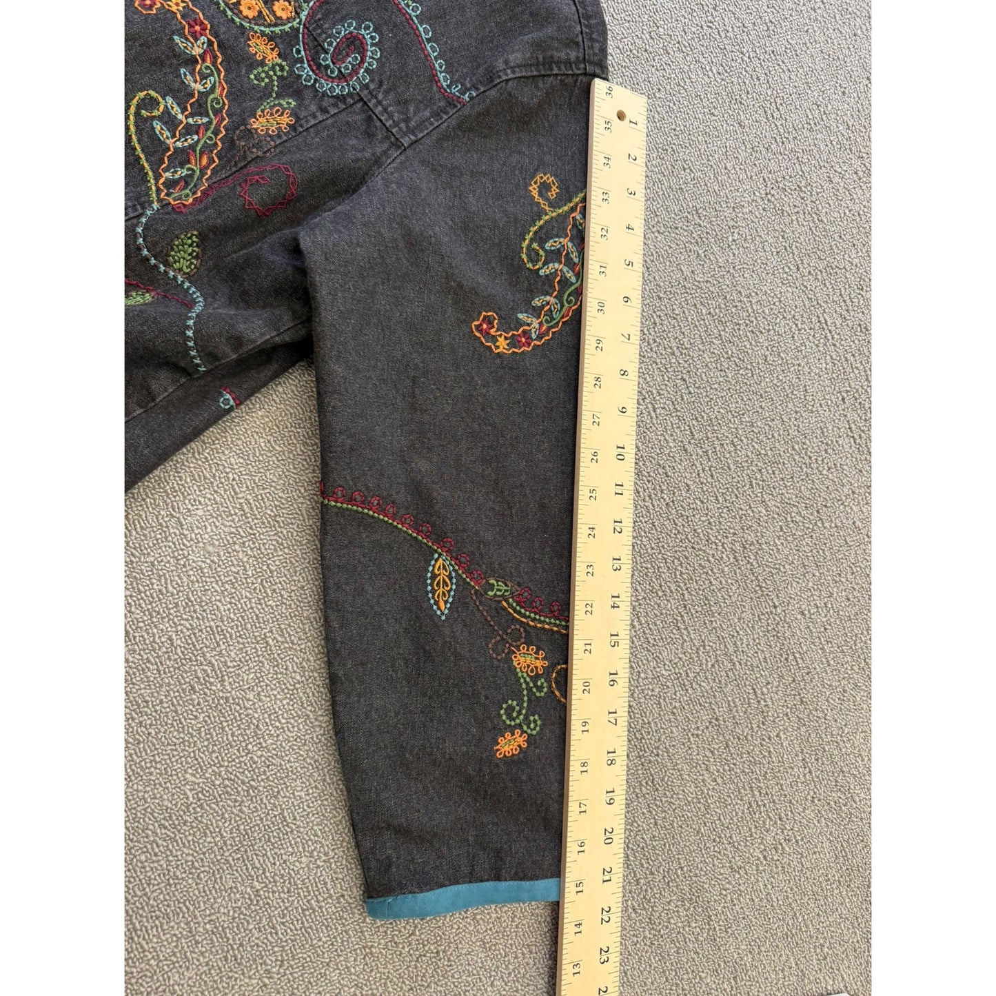 DENIM&CO Women's Large Charcoal Embroidered Denim Jacket