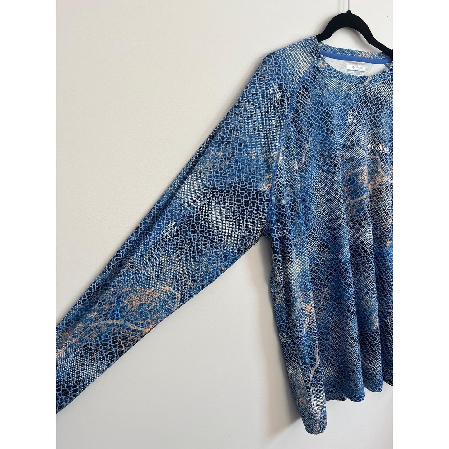 Columbia PFG Shirt Men XL Blue Snake Print Long Sleeve Fishing Top