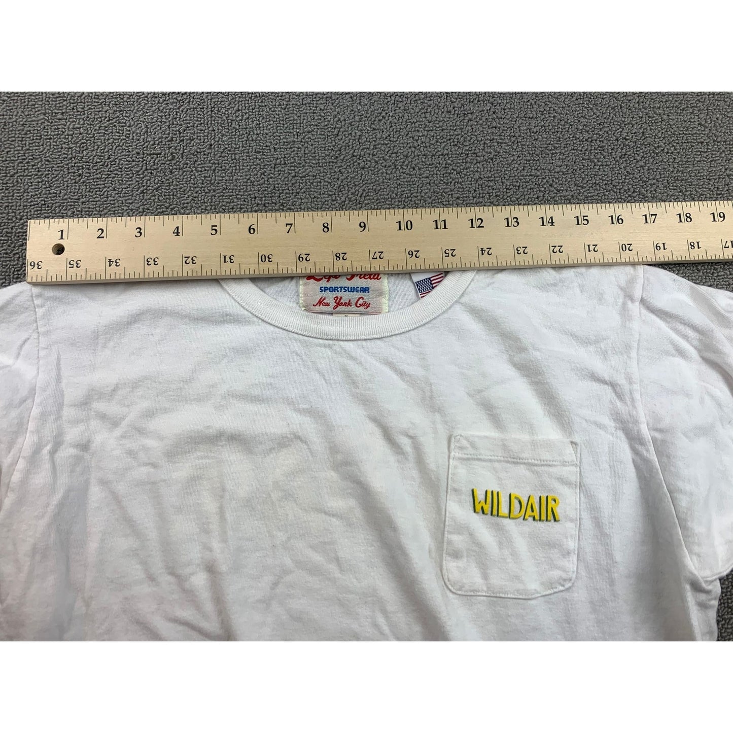 Left Field Woman Medium Sportswear Wild Air Crop Top Shirt White Pocket Tee