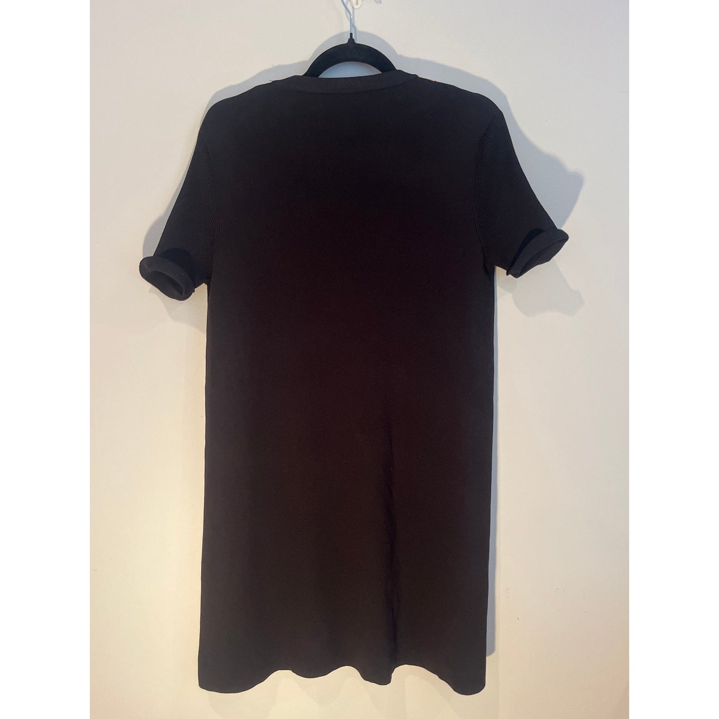 Red Valenti­no Stud­ded De­tail T-shirt Dress. Size L