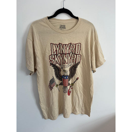 Lynyrd Skynyrd T-Shirt Men L Beige Rock Eagle Flag Guitar Graphic Band Tee