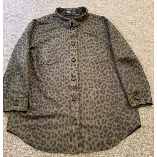 ZARA Women's Medium Olive Green Leopard Print Shacket