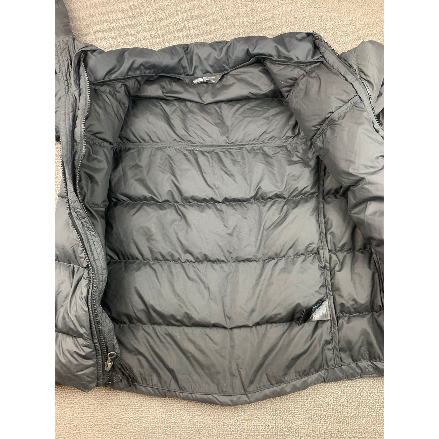 The North Face Boy's S Black Puffer Jacket