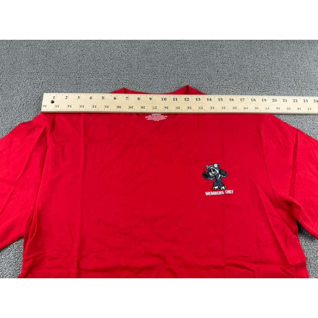 Members Only T Shirt Men M Red Embroidered Scary Bear Graphic Streetwear Cotton