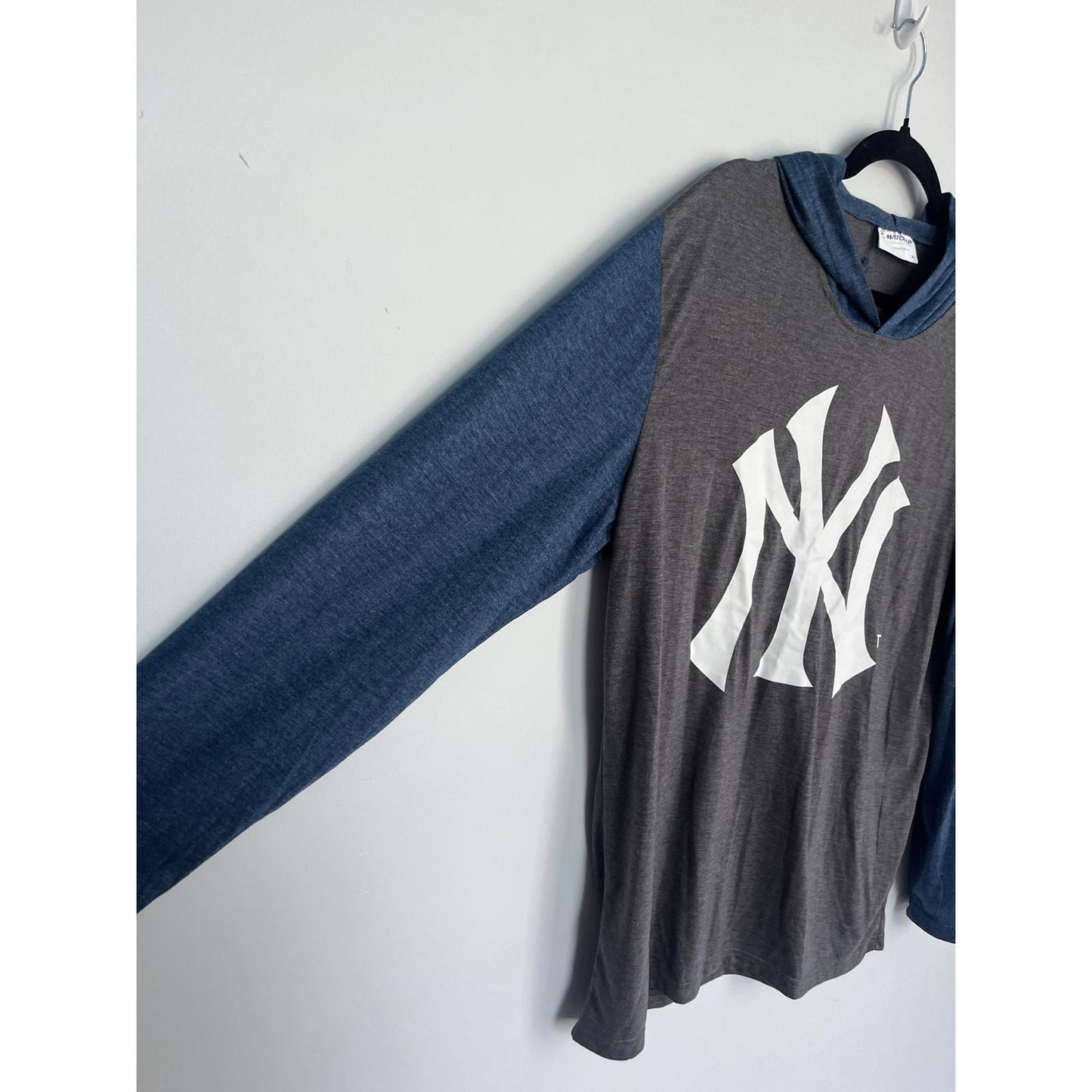 Match-Up Colorblock Hoodie Shirt Men XL Gray Blue Pullover Casual Hooded Tee