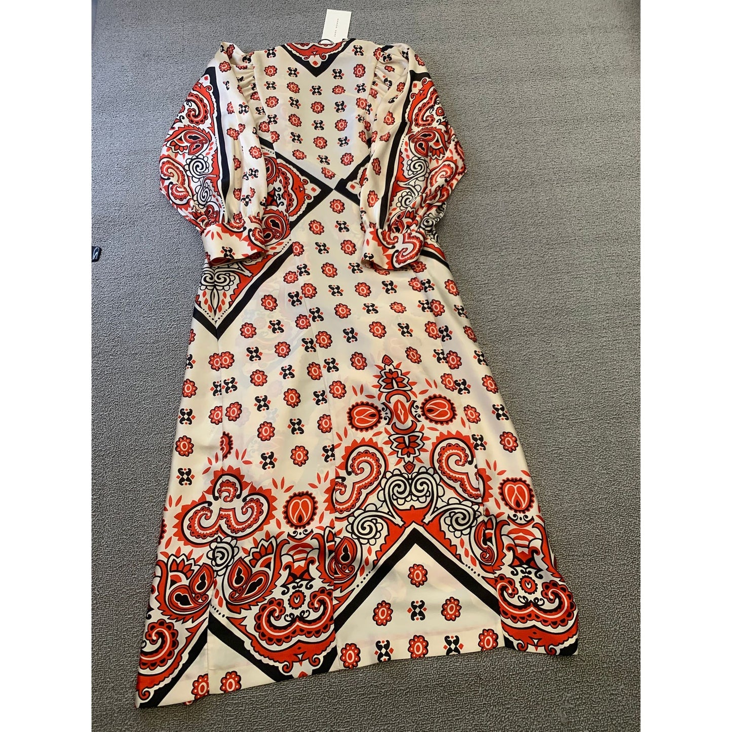 Zara Women's XS White Red Black Patterned Long Sleeve Dress