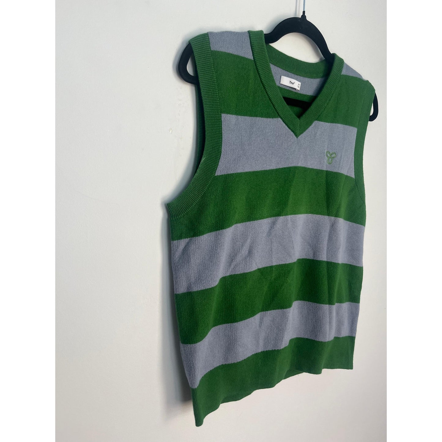 TNA Sweater Vest Women XS Green Gray Stripe V Neck Knit Preppy Y2K