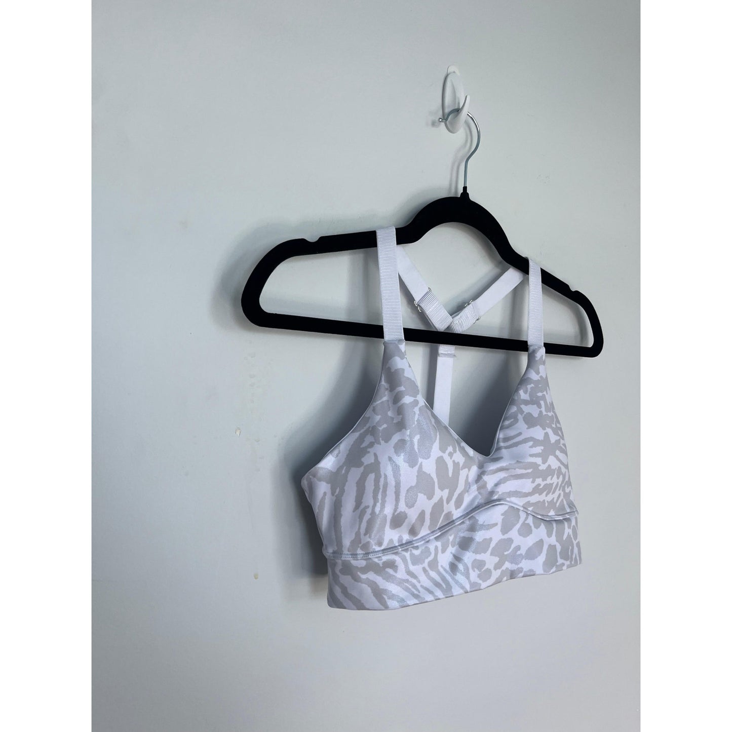 Good American Sports Bra Women Size 2 White Leopard Print Stretch Crossback