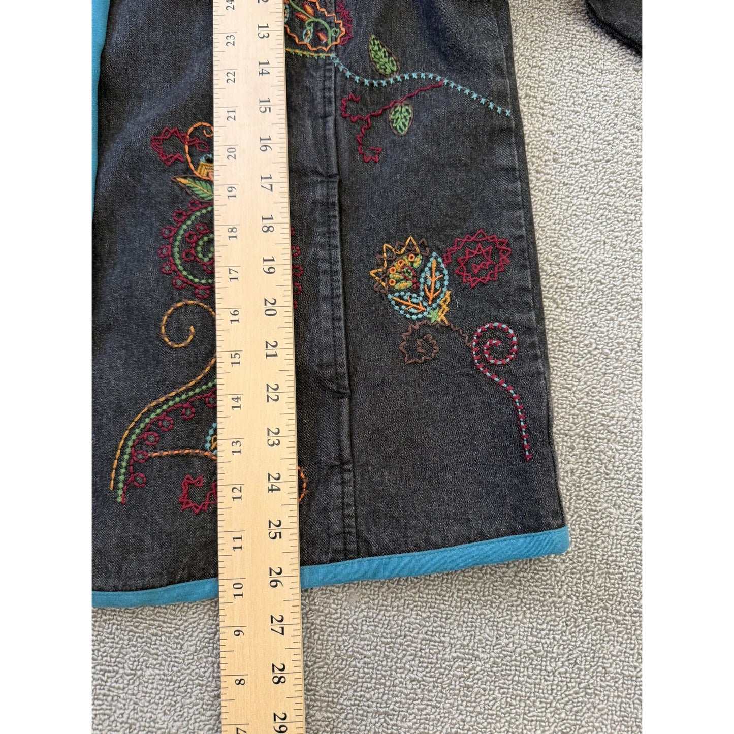 DENIM&CO Women's Large Charcoal Embroidered Denim Jacket