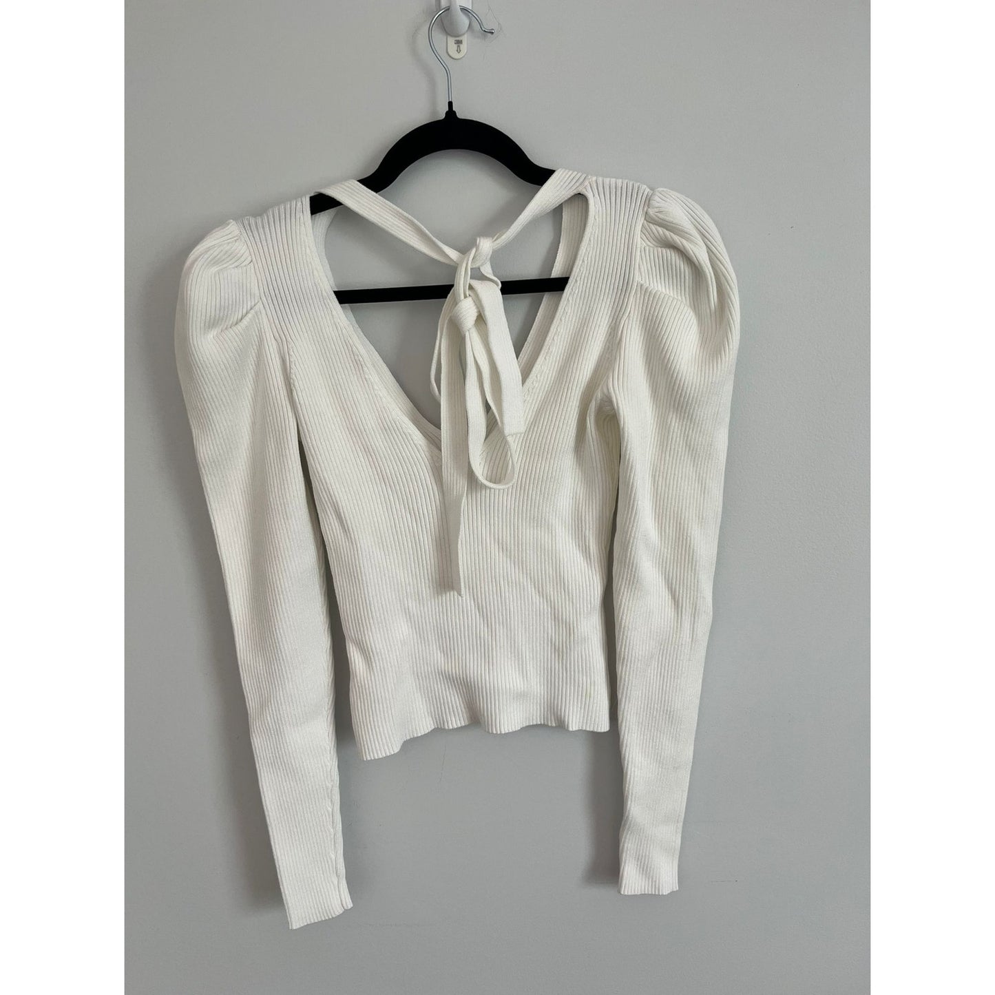 Ronny Kobo Top Women S White Ribbed Knit Puff Sleeve Tie Back Stretch V Neck