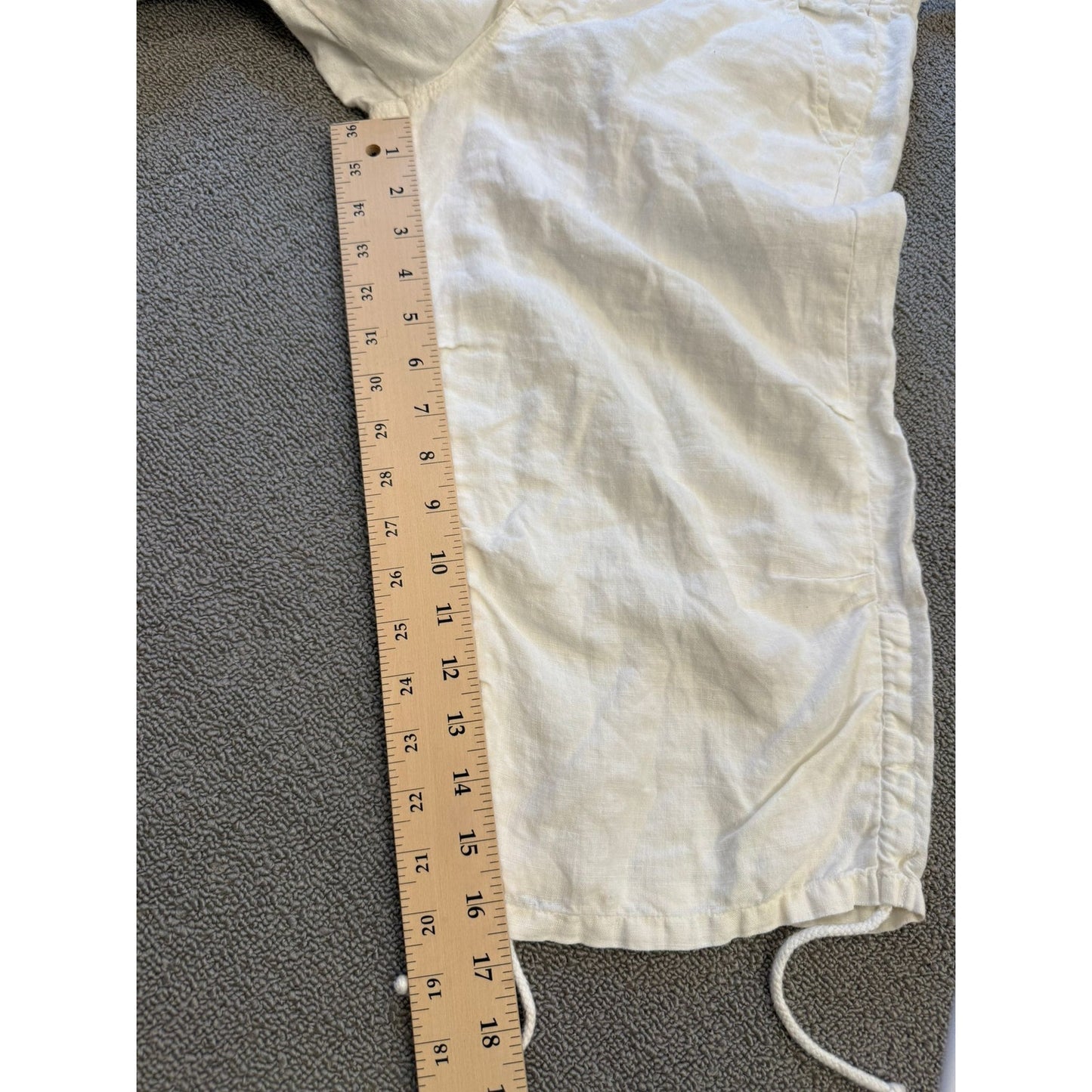 Dā Nang Women Medium White Linen Capris Pants Adjustable Hem