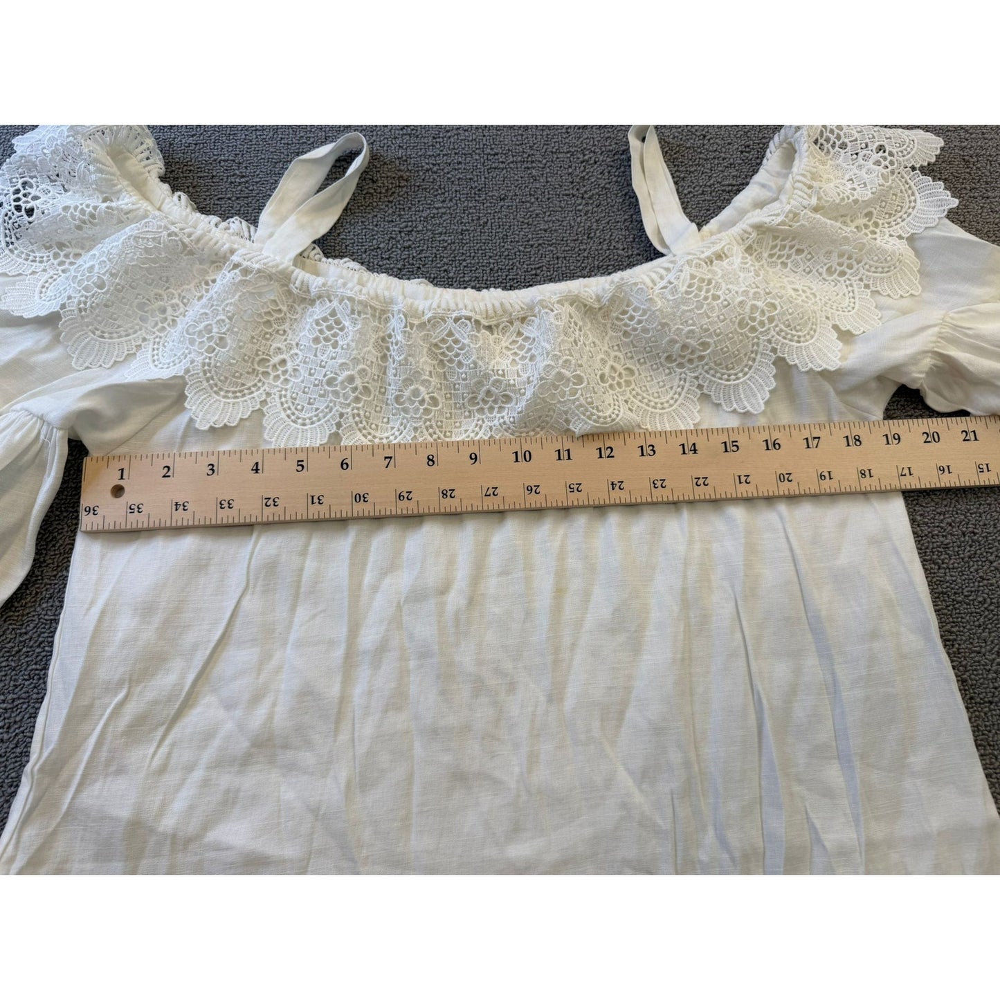 Hippie Love Women's One Size White Lace Ruffle Off-Shoulder Bohemian-Style