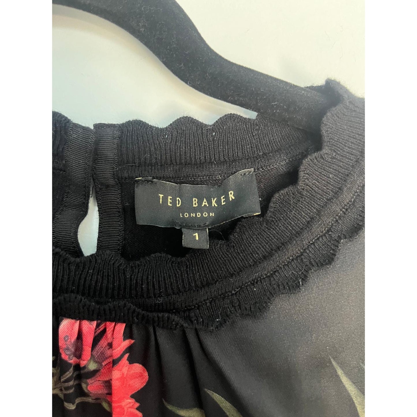 Ted Baker Floral Puff Sleeve Blouse Women Size 1 Black Red Tropical Top