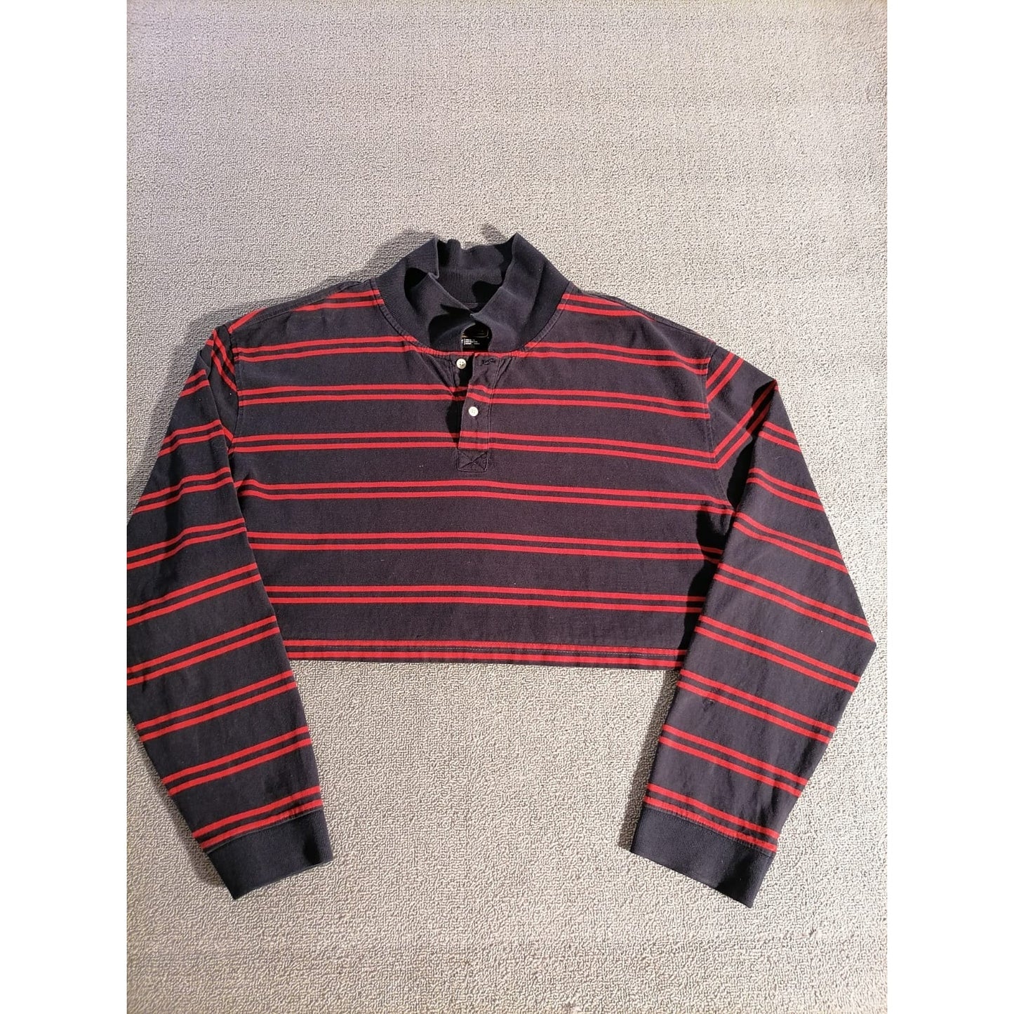 The Foundry Supply Co. XL T Male Navy Red Striped Cropped Long Sleeve Polo Top