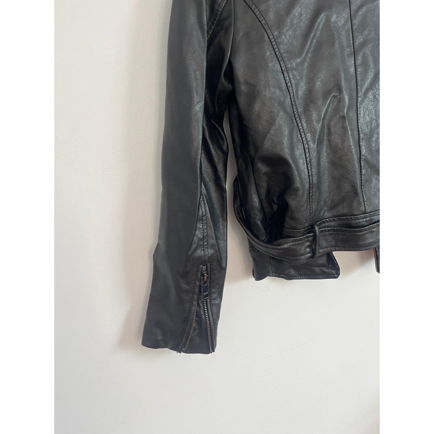 Elodie Faux Leather Moto Jacket Women XS Black Biker Zip Belted