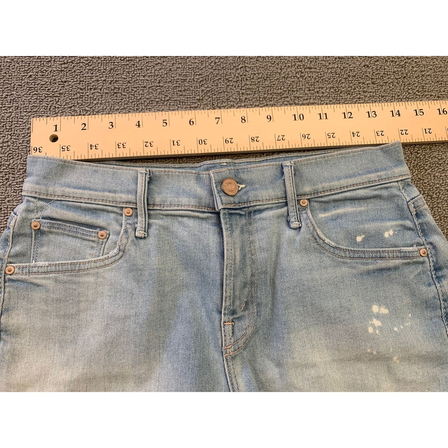 Mother Women's 25 Light Wash Frayed Hem Denim Shorts