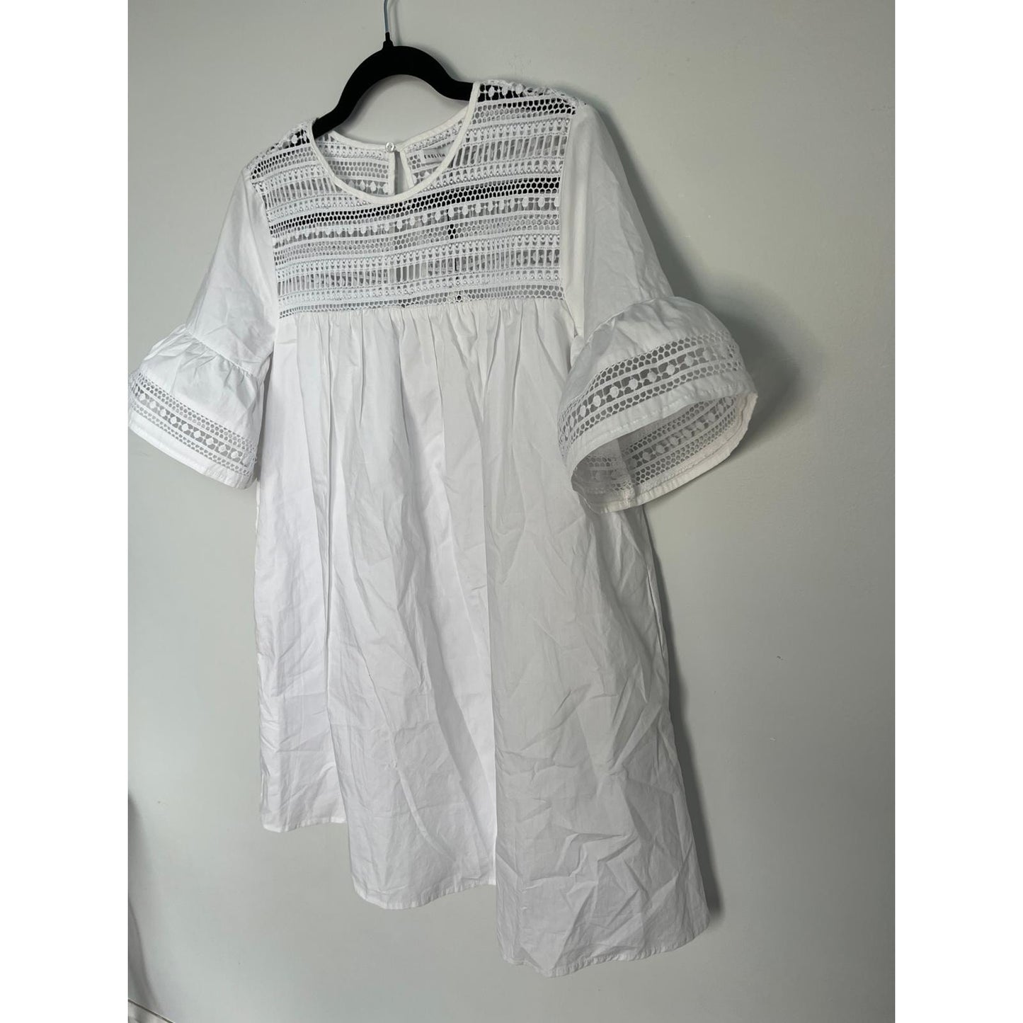English Factory Eyelet Lace Babydoll Blouse Women Small White Short Sleeve NWT