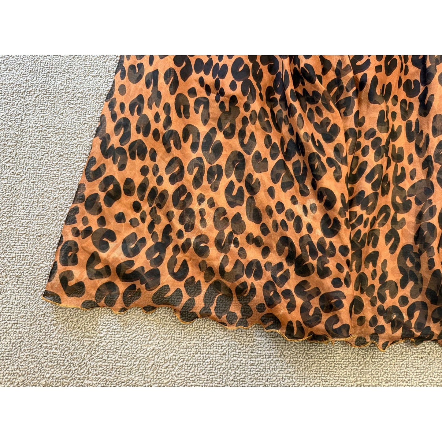 L'VOW Women's M Leopard Print Maxi Skirt Flowy Animal Print Long Silk