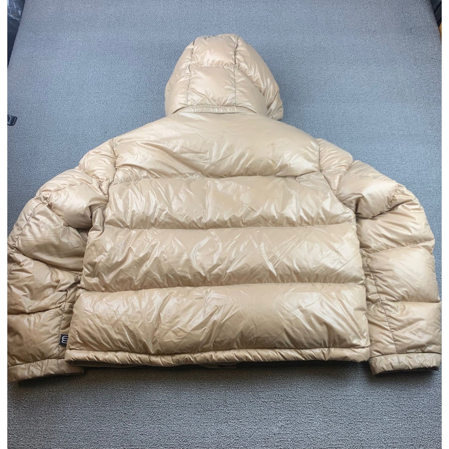 Aritzia The Super Puff Womens Large Tan Hooded Quilted Puffer Down Coat