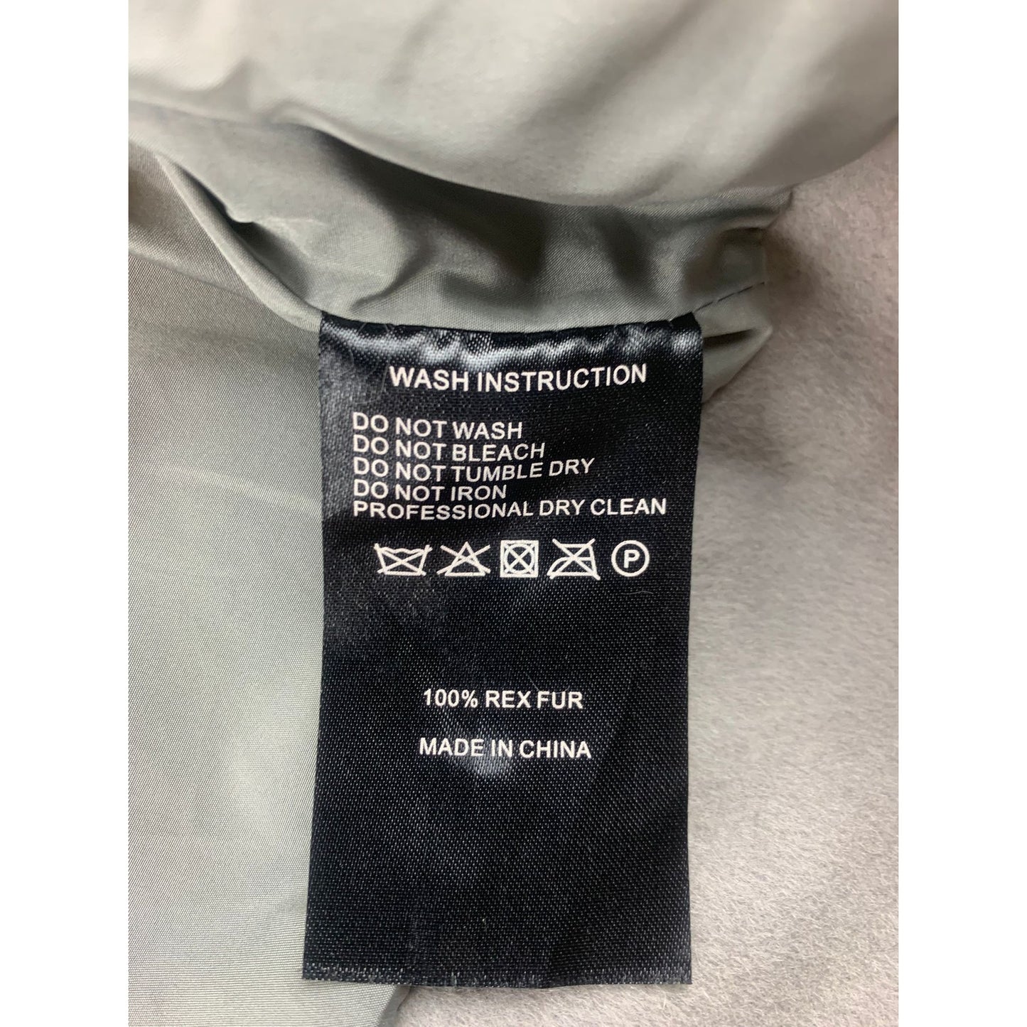 Diana Rosh New York Gray Coat Size XS %100 DOUBLE PLY WOOL WITH REX RABBIT