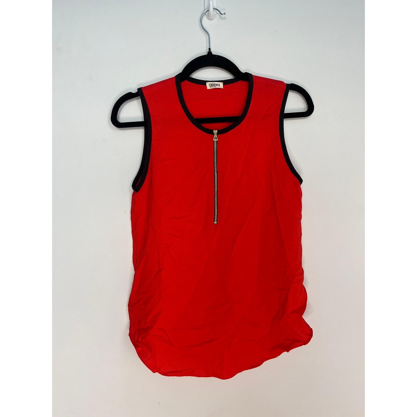 L’Agence Zip Front Tank Top Women Size 2 Red Black Trim Sleeveless Blouse