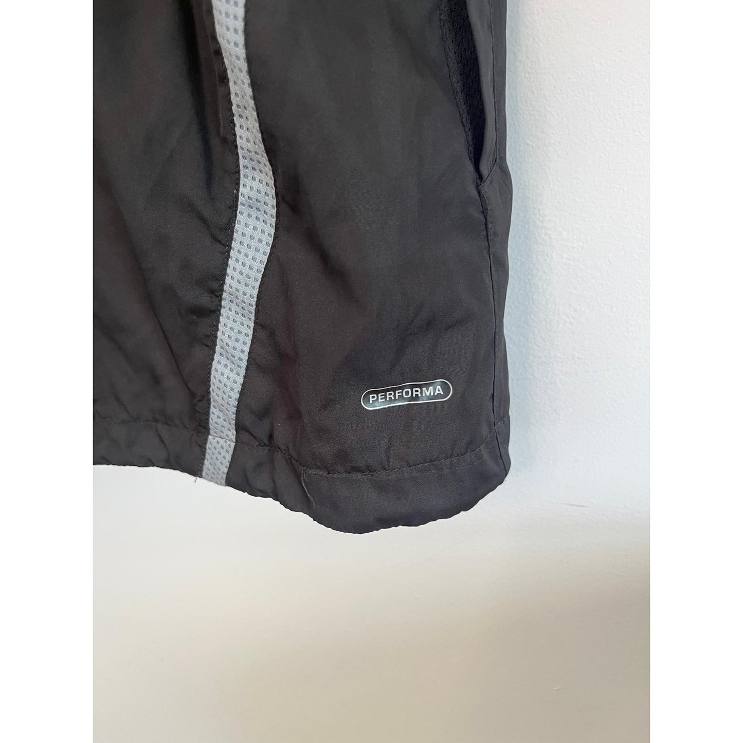 Fila Windbreaker Jacket Men XXXL Black Gray Mesh Lining Zip Front Logo