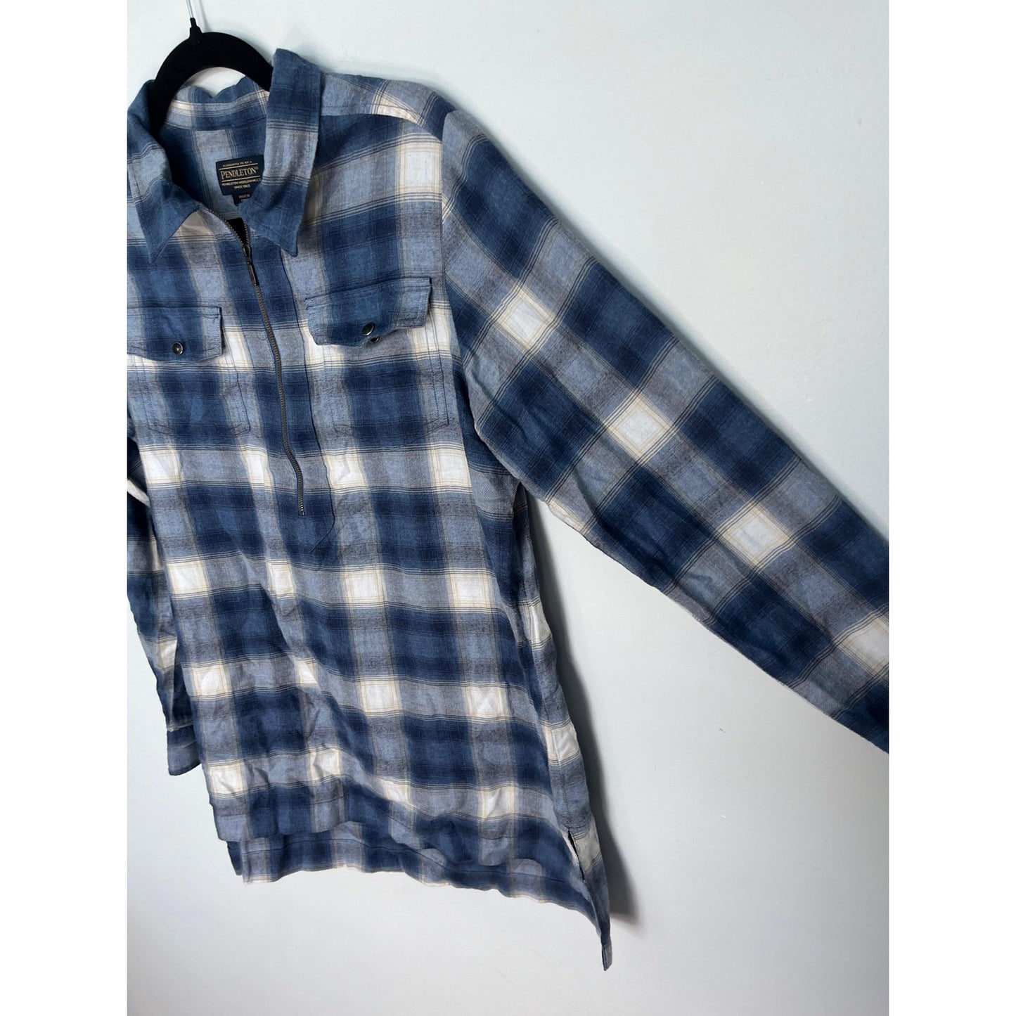 Pendleton Plaid Half Zip Shirt Women M Blue White Flannel Long Sleeve