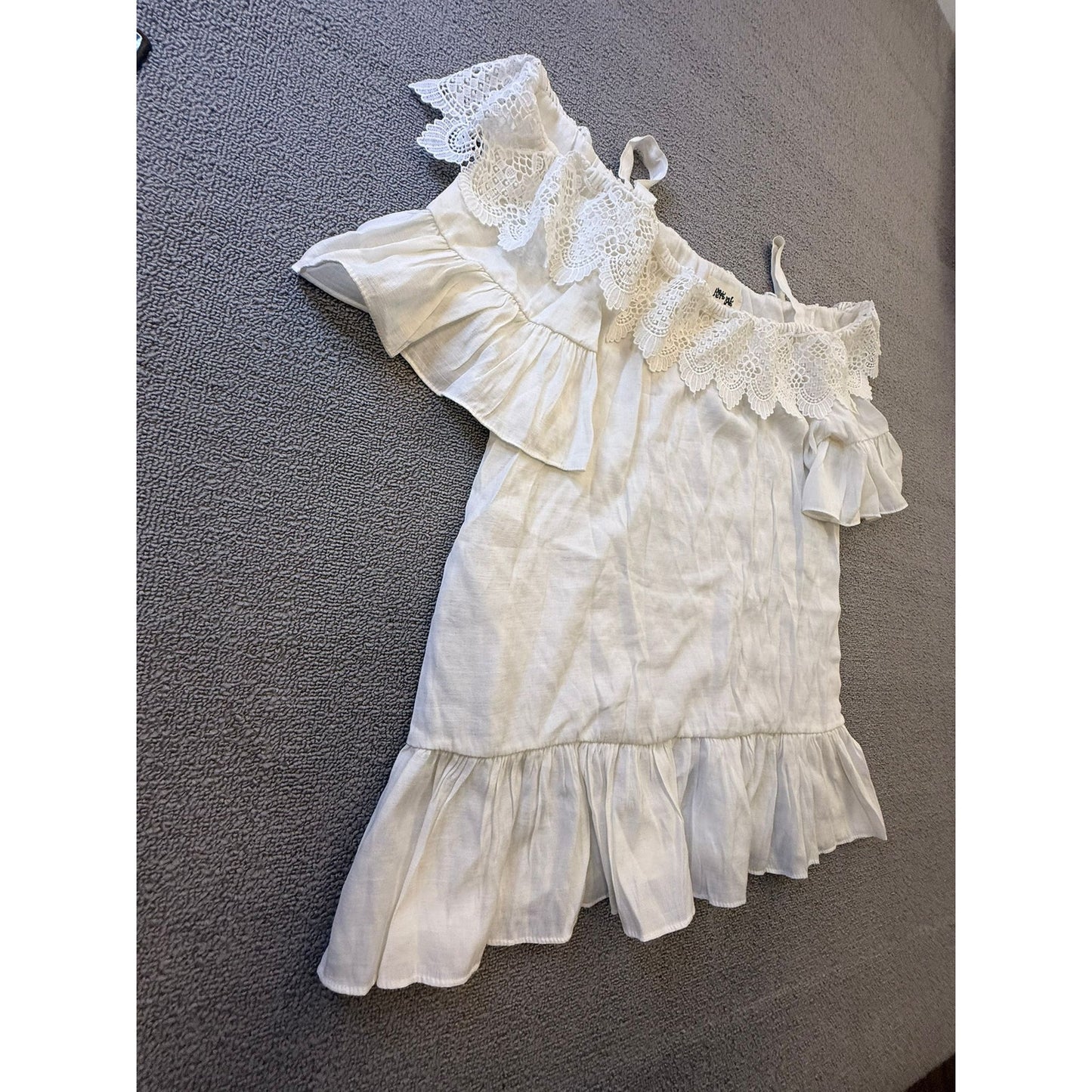 Hippie Love Women's One Size White Lace Ruffle Off-Shoulder Bohemian-Style