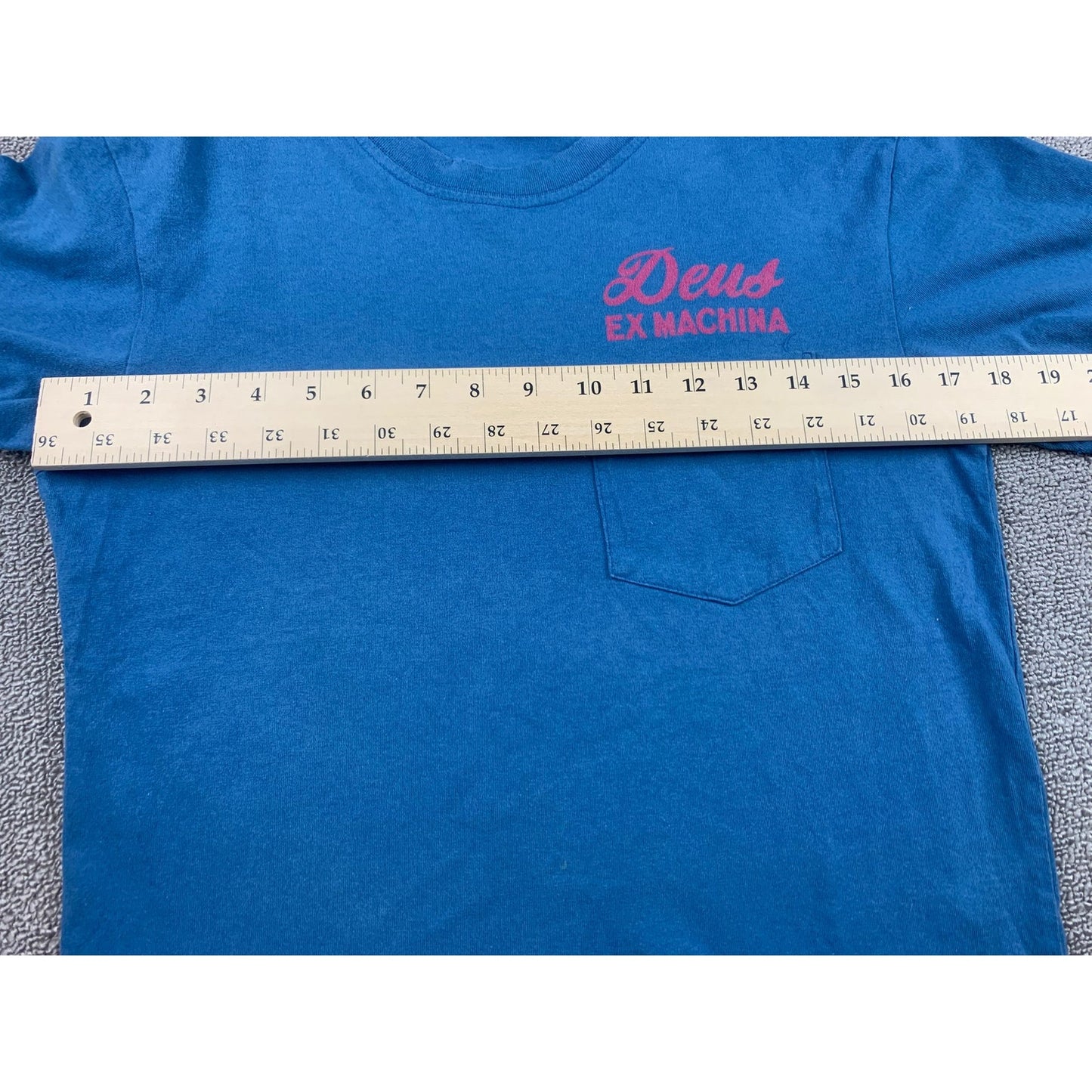 Deus Ex Machina Men's XS Blue Pocket Crew Neck T-Shirt