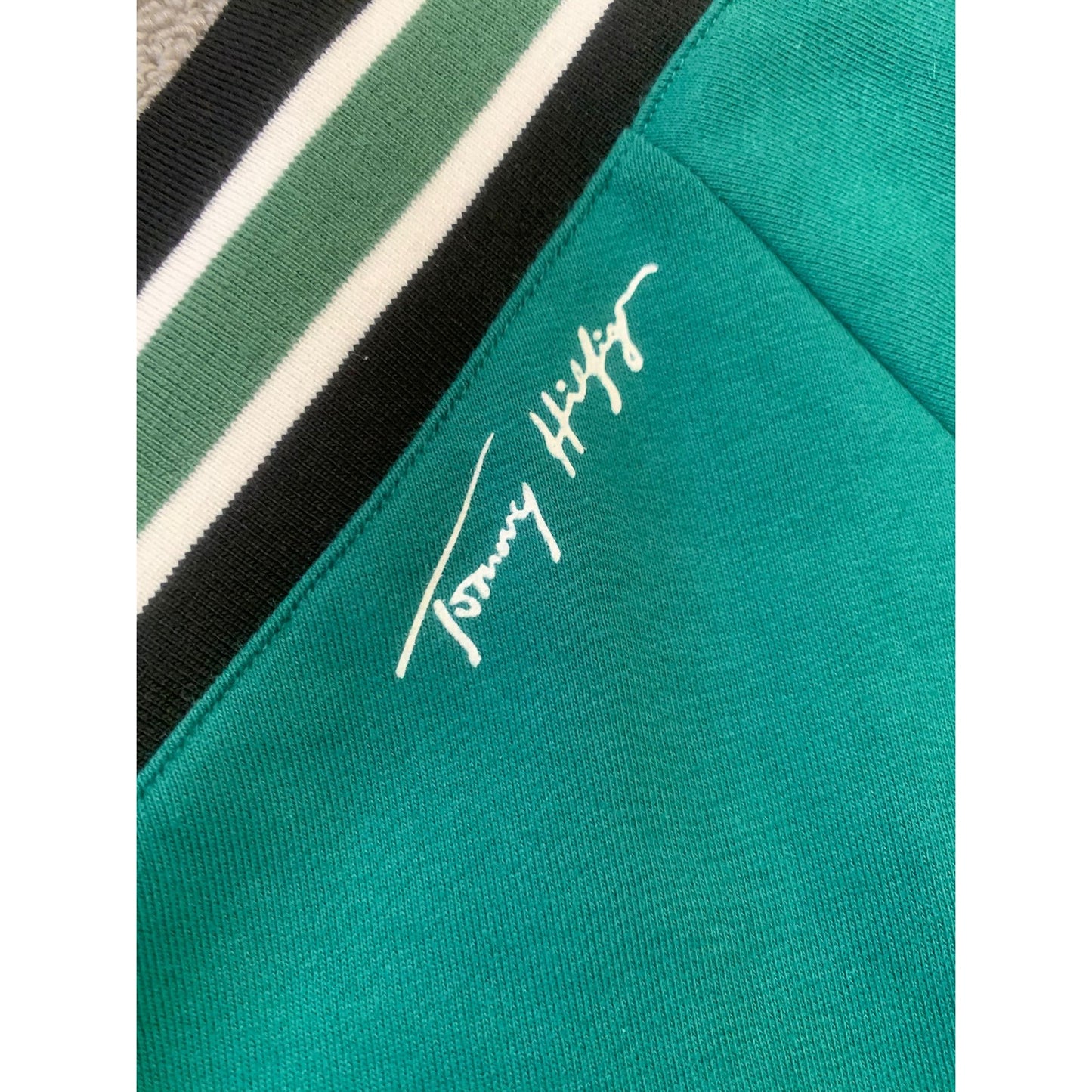 Tommy Hilfiger Women's XL Green Jets NFL Sweatshirt Pullover New With Tags