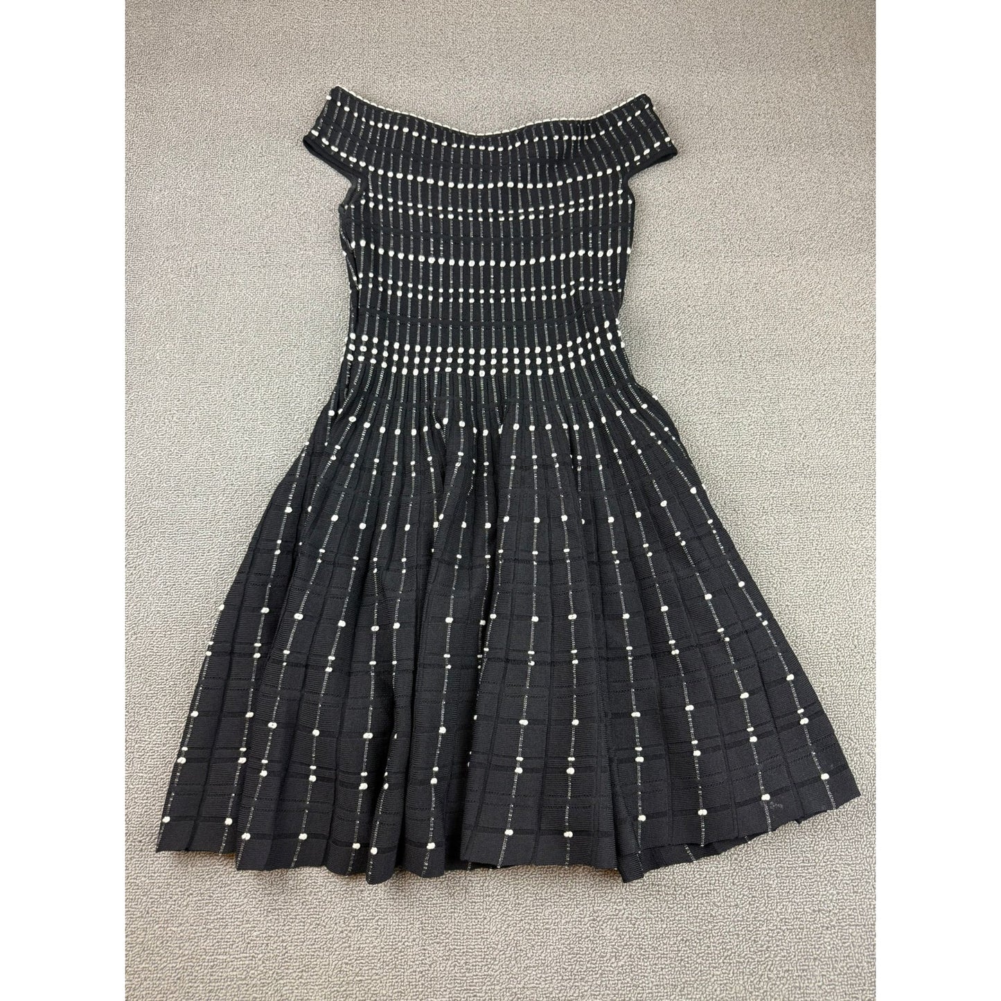 Alexander McQueen Women Black Embroidered Knit Boat Neck Flared Dress Size M