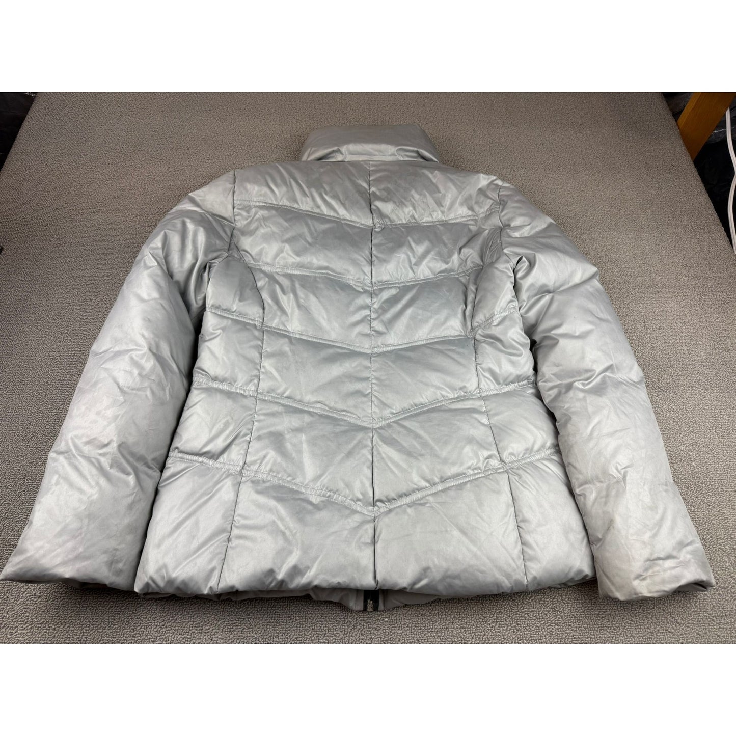 Guess Women's M Gray Silver Puffer Jacket