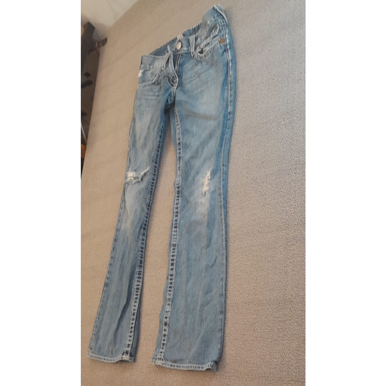 True Religion Womens 32 Light Wash Blue Bootcut Distressed Ripped Jeans