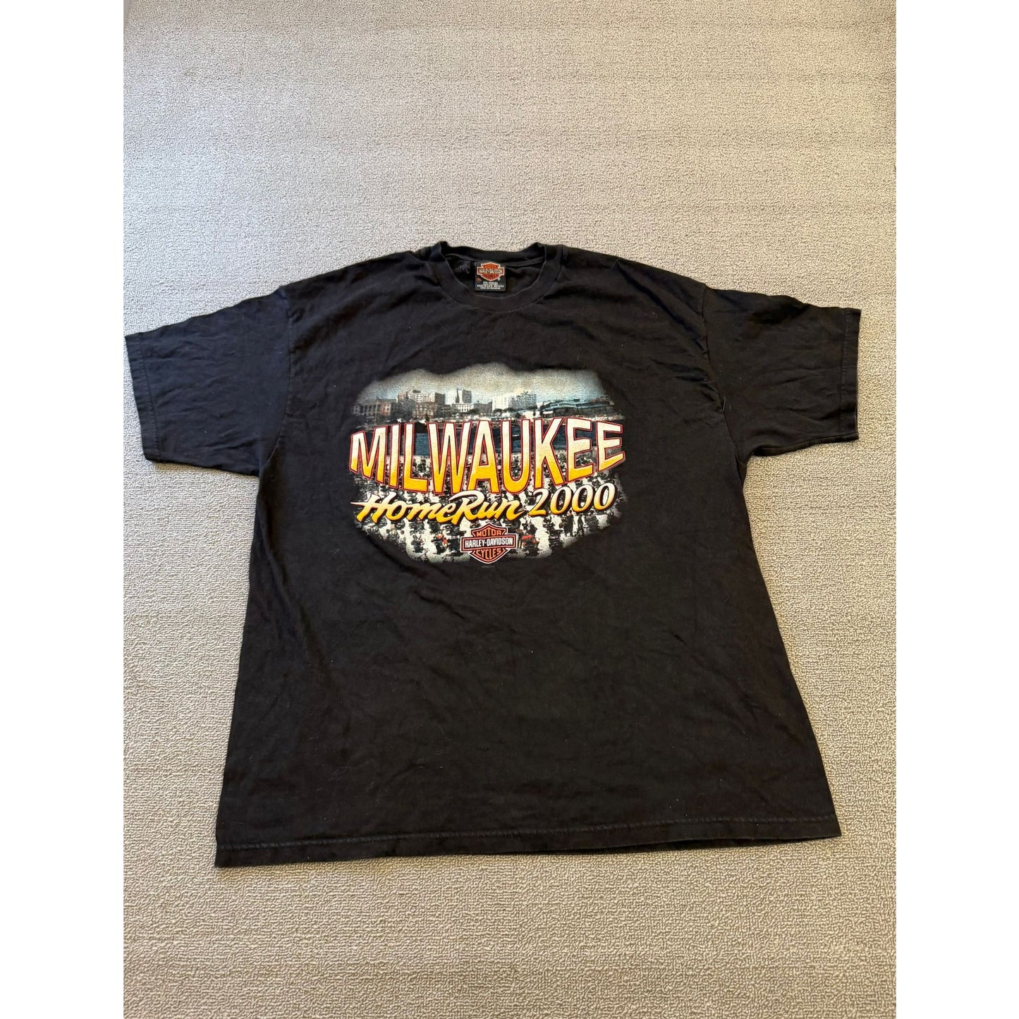 Harley-Davidson Men's XL Milwaukee HomeRun 2000 Graphic T-Shirt W/ Hole
