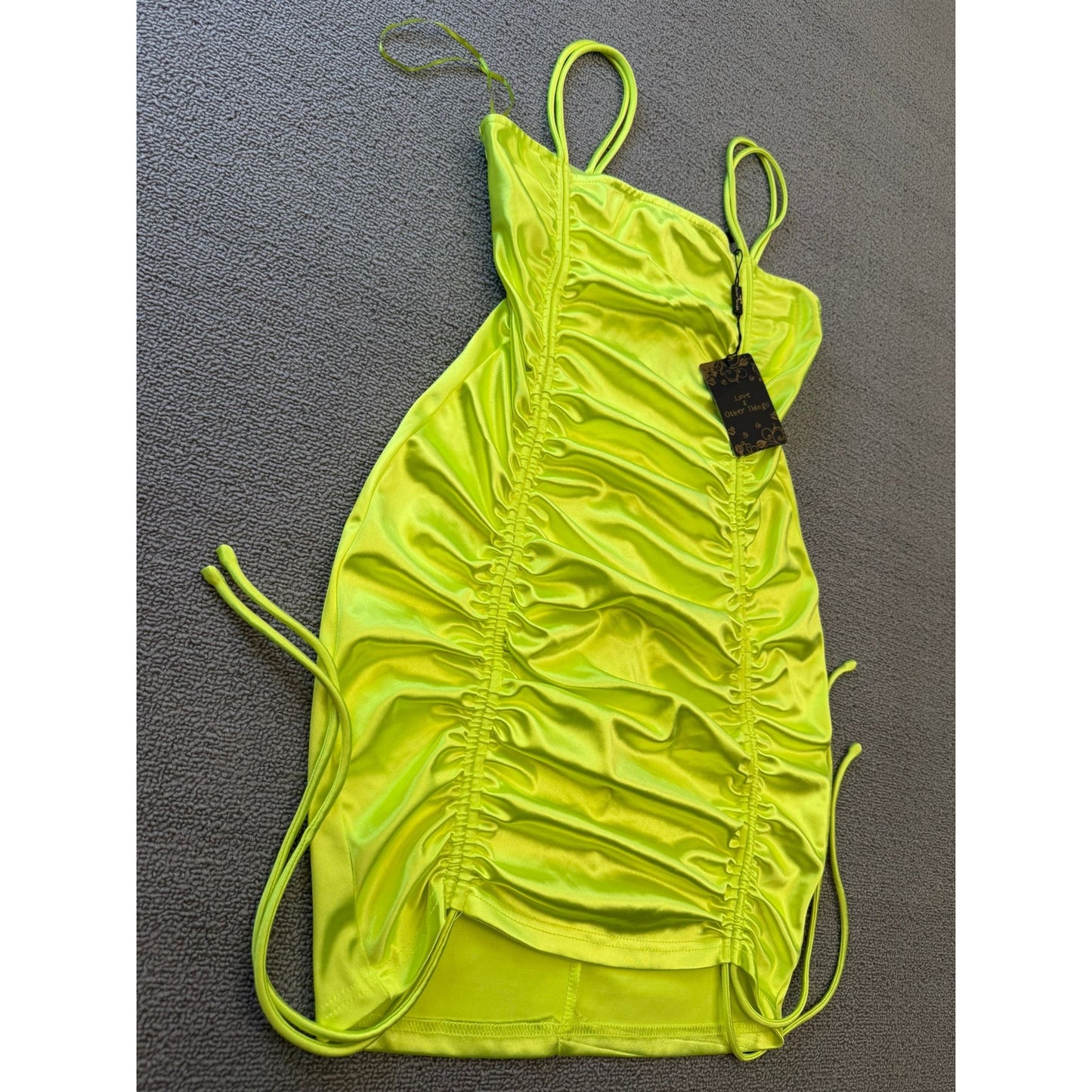 Love And Other Things Female Medium Chartreuse Ruched Party Dress NWT Trendy
