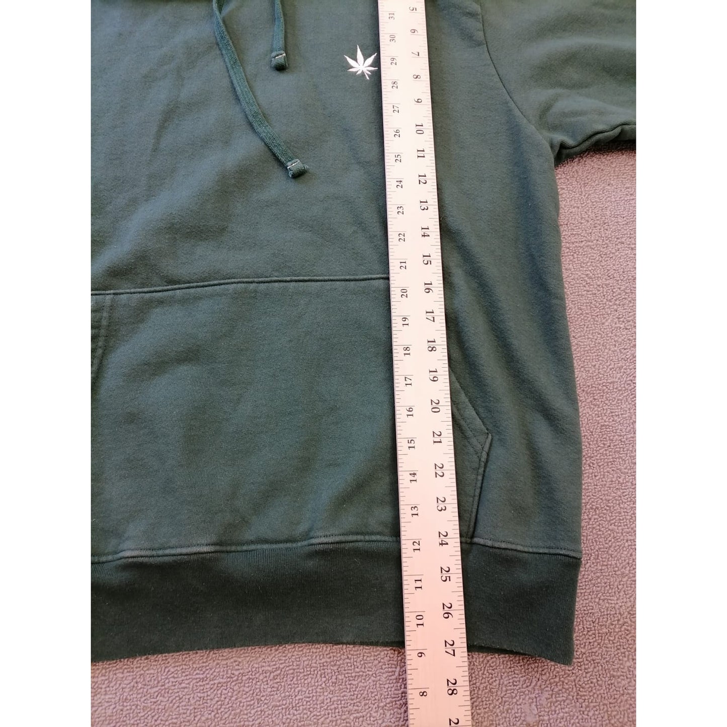 BOAST Men M Green Pullover Hoodie Sporty Comfort  Signature Cannabis Leaf Logo