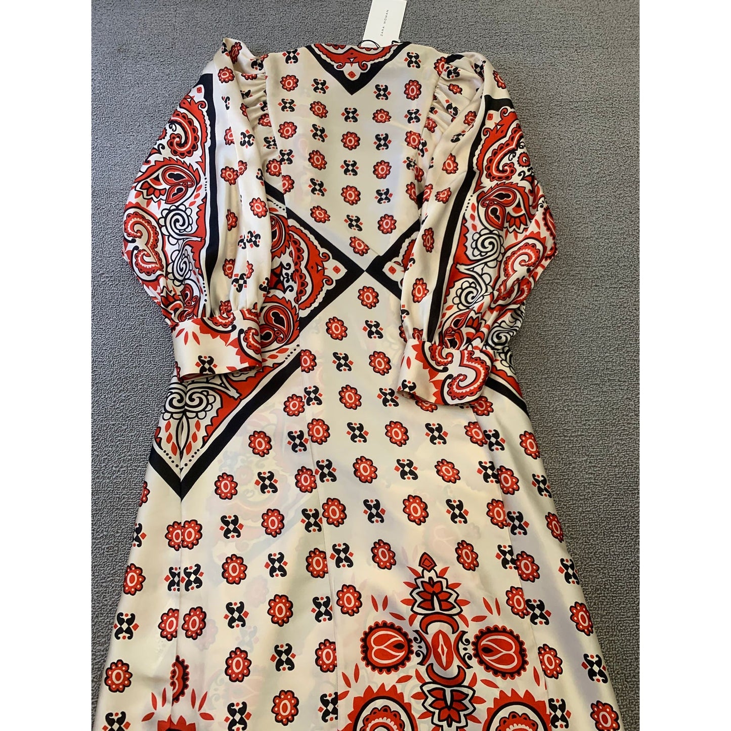 Zara Women's XS White Red Black Patterned Long Sleeve Dress
