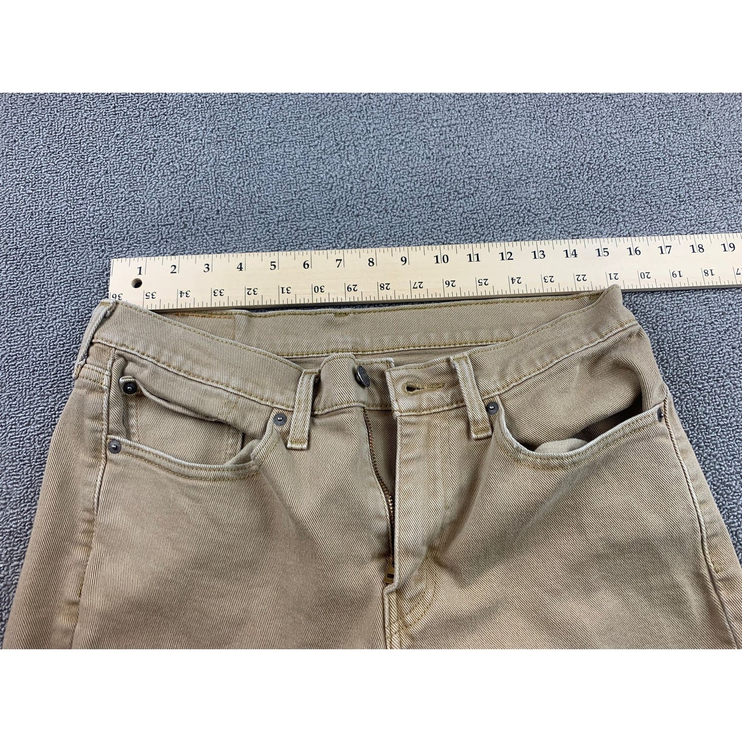 Levi's Men's 31x32 514 Straight Fit Beige Chino Khaki Jeans