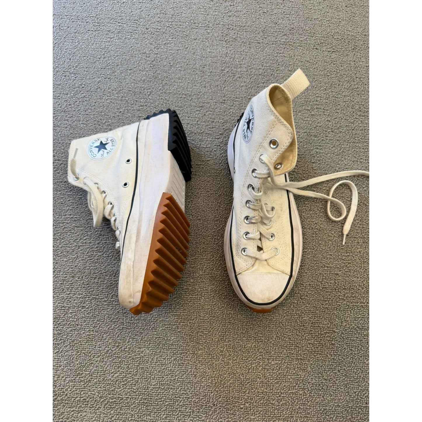 Converse Chuck Taylor Men's 7.5 White High-Top Sneakers