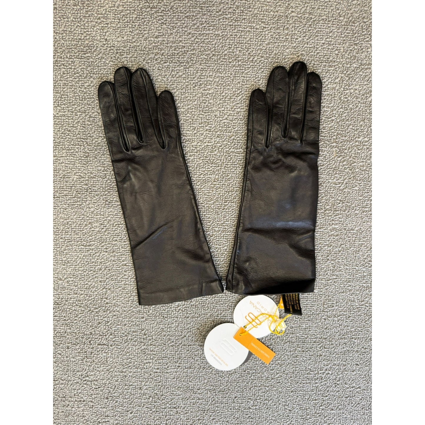 Santacana Madrid Women 6M Black Leather Lined Lambskin Gloves