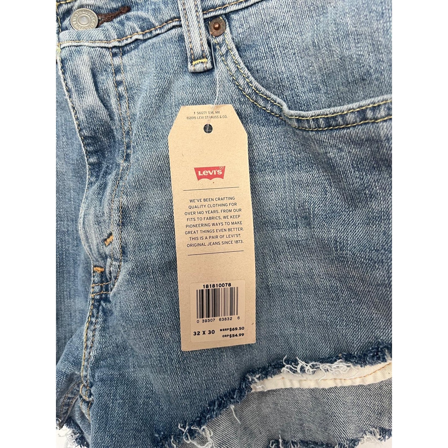Levis 541 Denim Shorts Women 32 Distressed Raw Hem High Rise