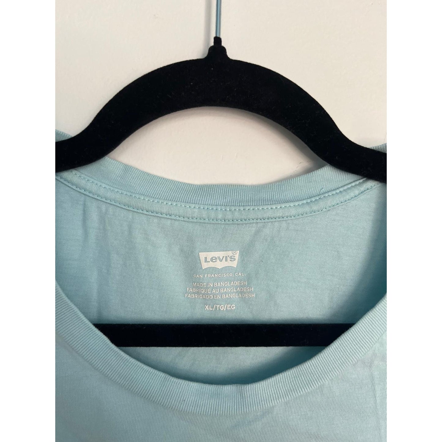 Levis Graphic T Shirt Women XL Blue Crewneck Logo Tee Lightweight Casual