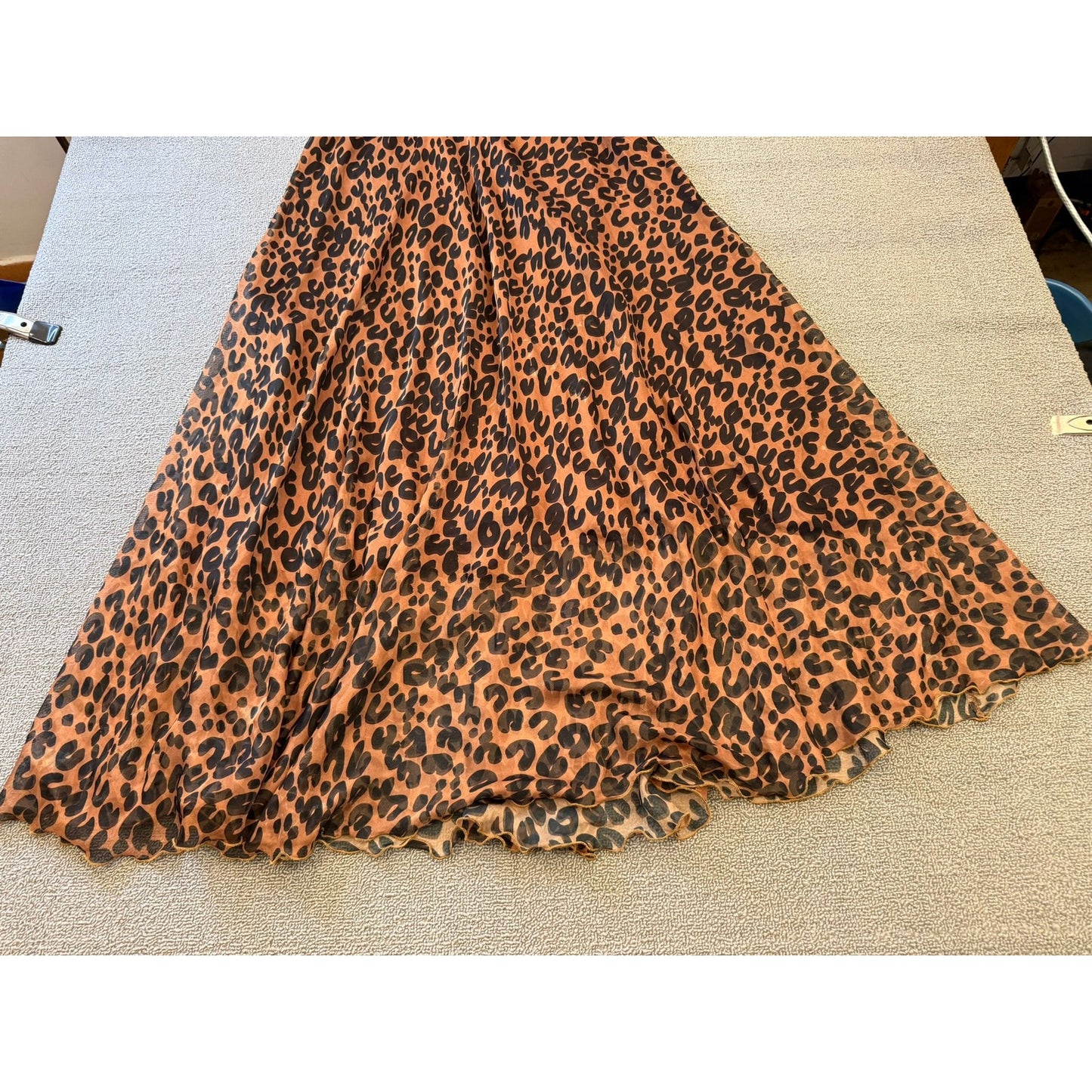 L'VOW Women's M Leopard Print Maxi Skirt Flowy Animal Print Long Silk