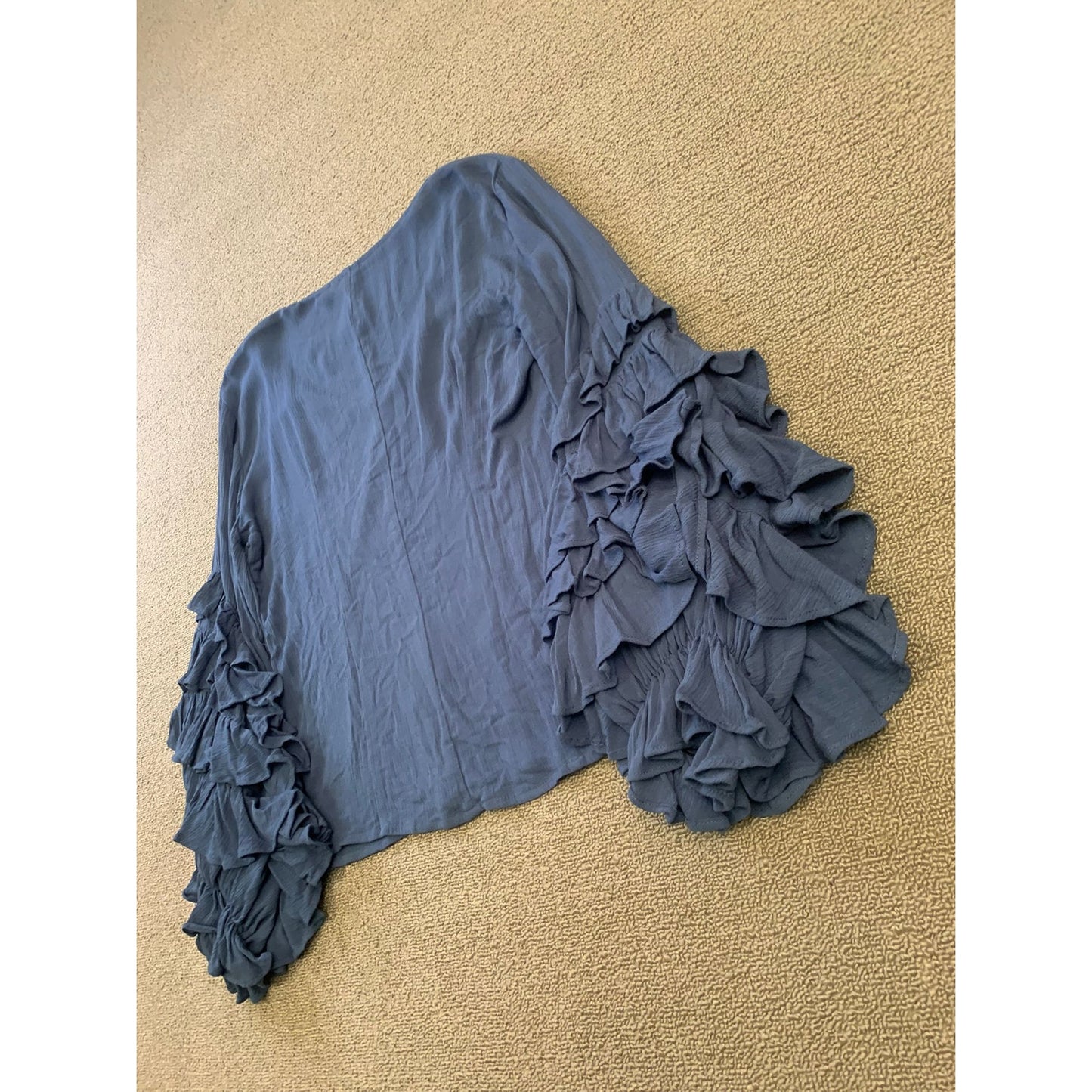 Guest Editor Women's XS  Blouse Top Blue Tiered Frill Sleeve Rayon Crepe