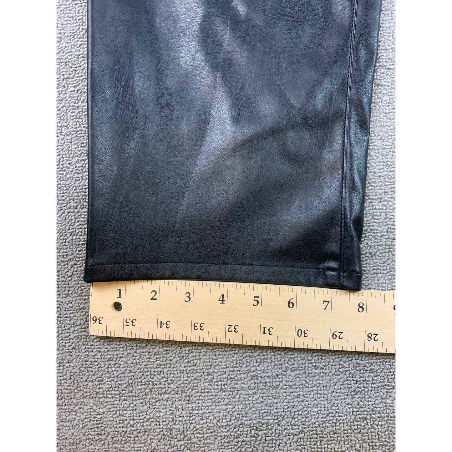 Levi's Women's 29 Black Faux Leather Ribcage Straight High Rise Pants