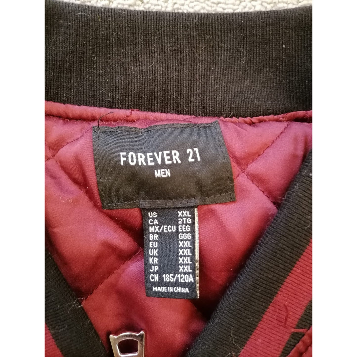 Forever 21 Men XXL Maroon Black Bomber Jacket Stylish Casual Everyday Outerwear